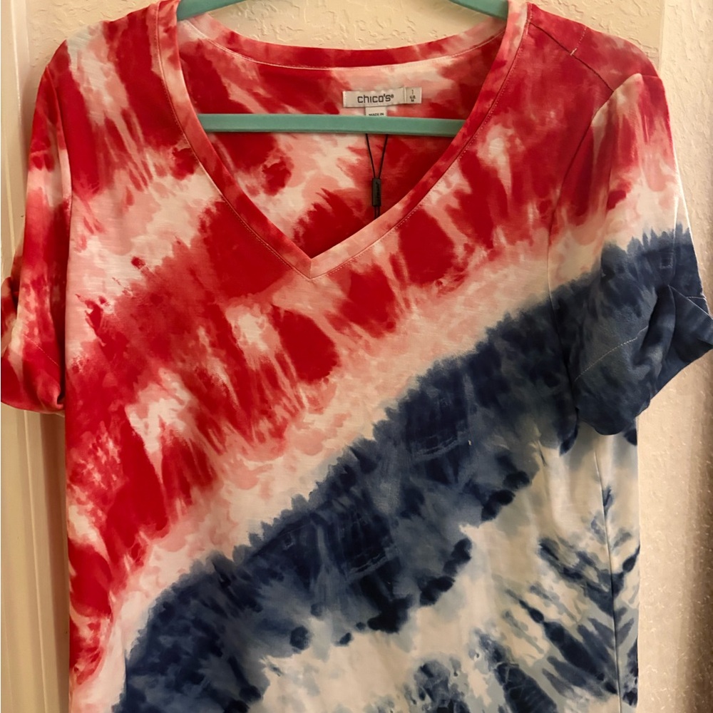 Chico's Red and Blue Tie-Dye V-Neck Tee